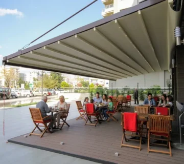 المظلات التركية المتحركة